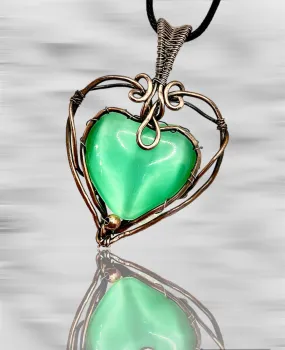 Green Cat’s Eye Heart Shaped Pendant