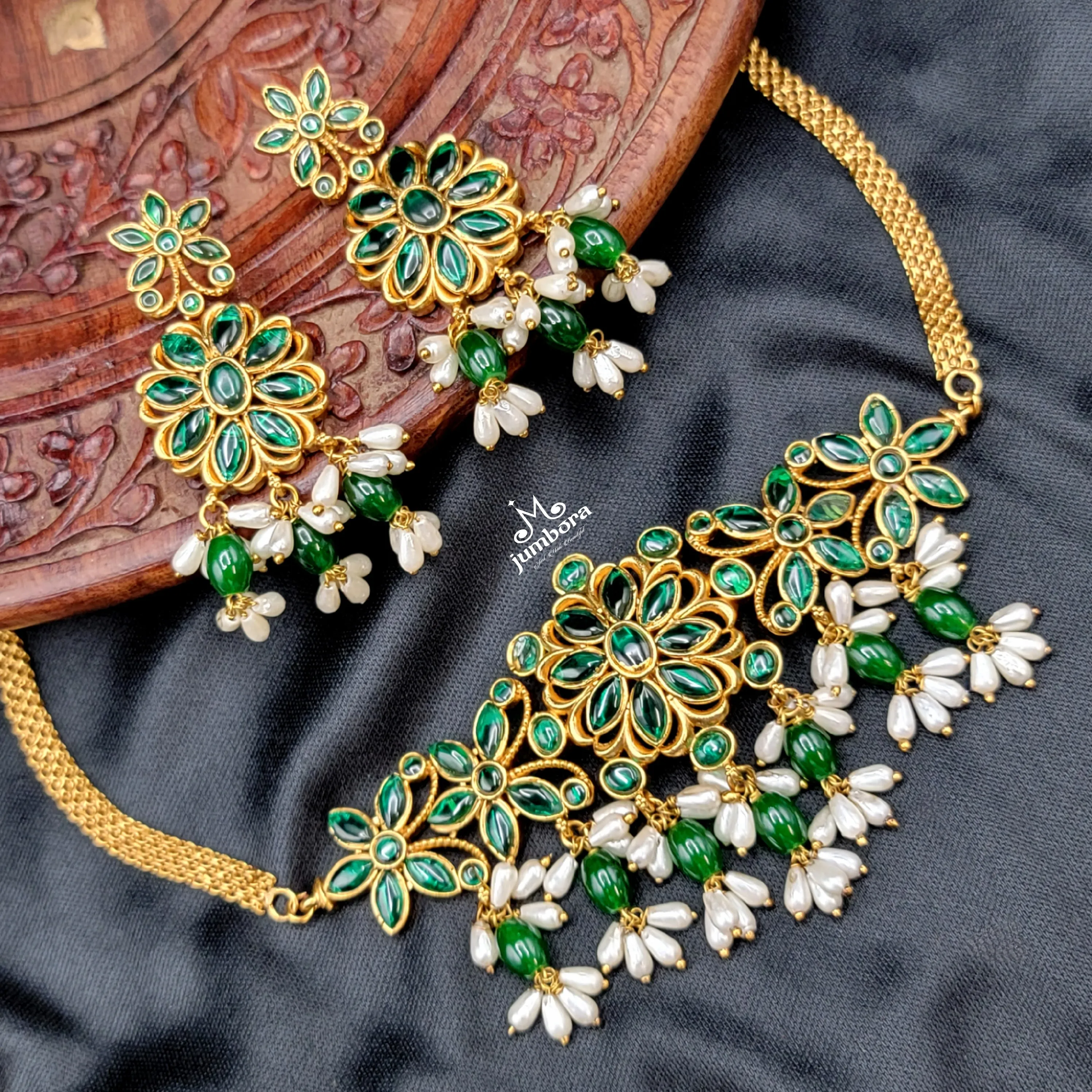 Guttapusalu Floral Green & Red  Kemp Necklace Choker Style Set