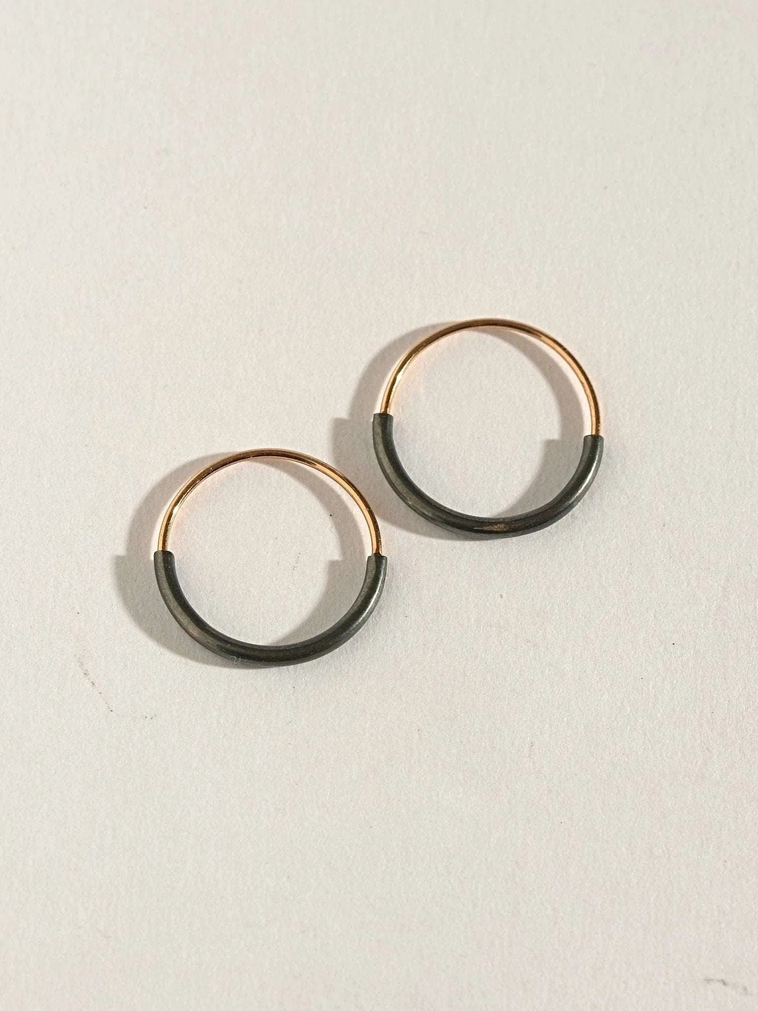 Kim 14K Gold Huggie Hoop Earrings