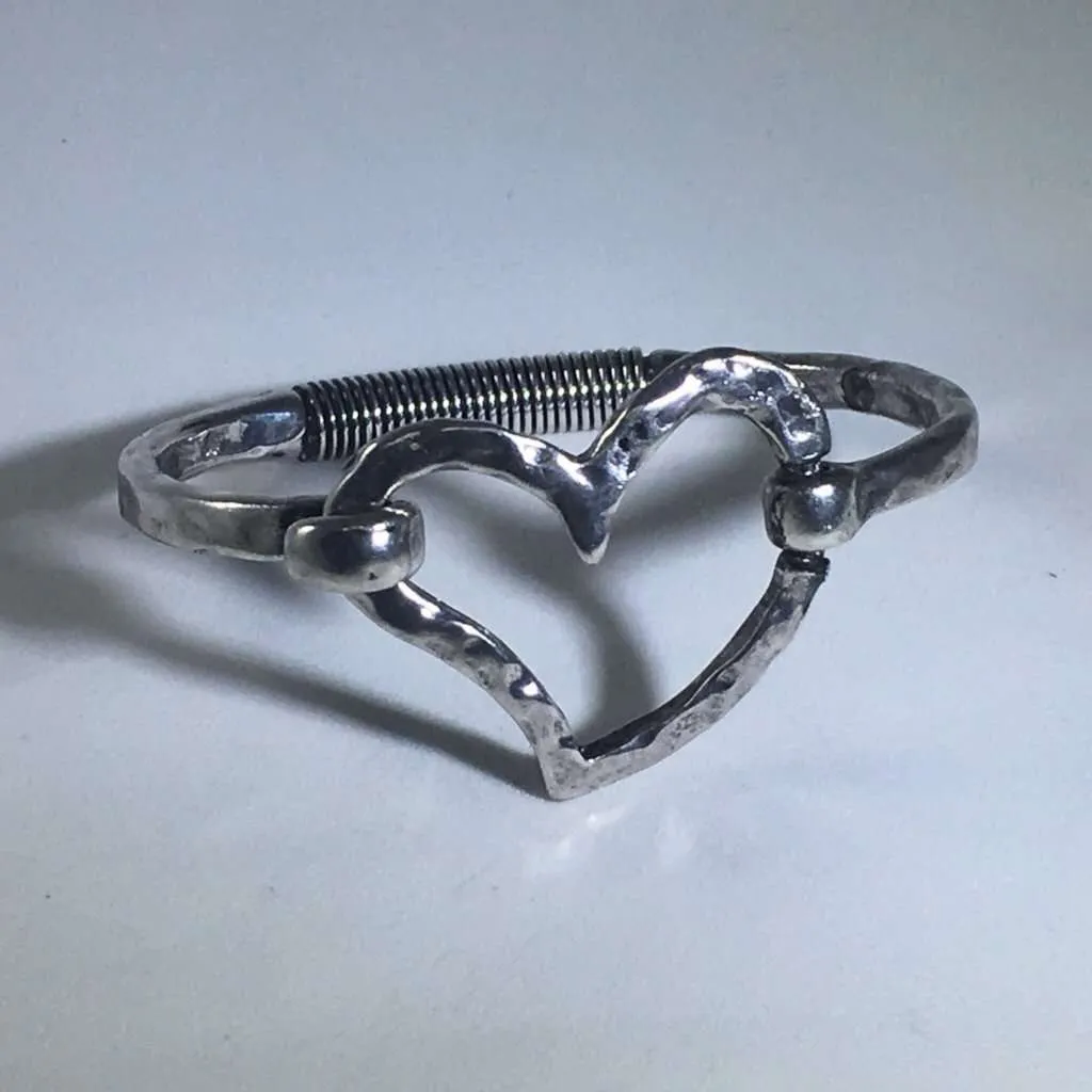 Metal Heart Bangle