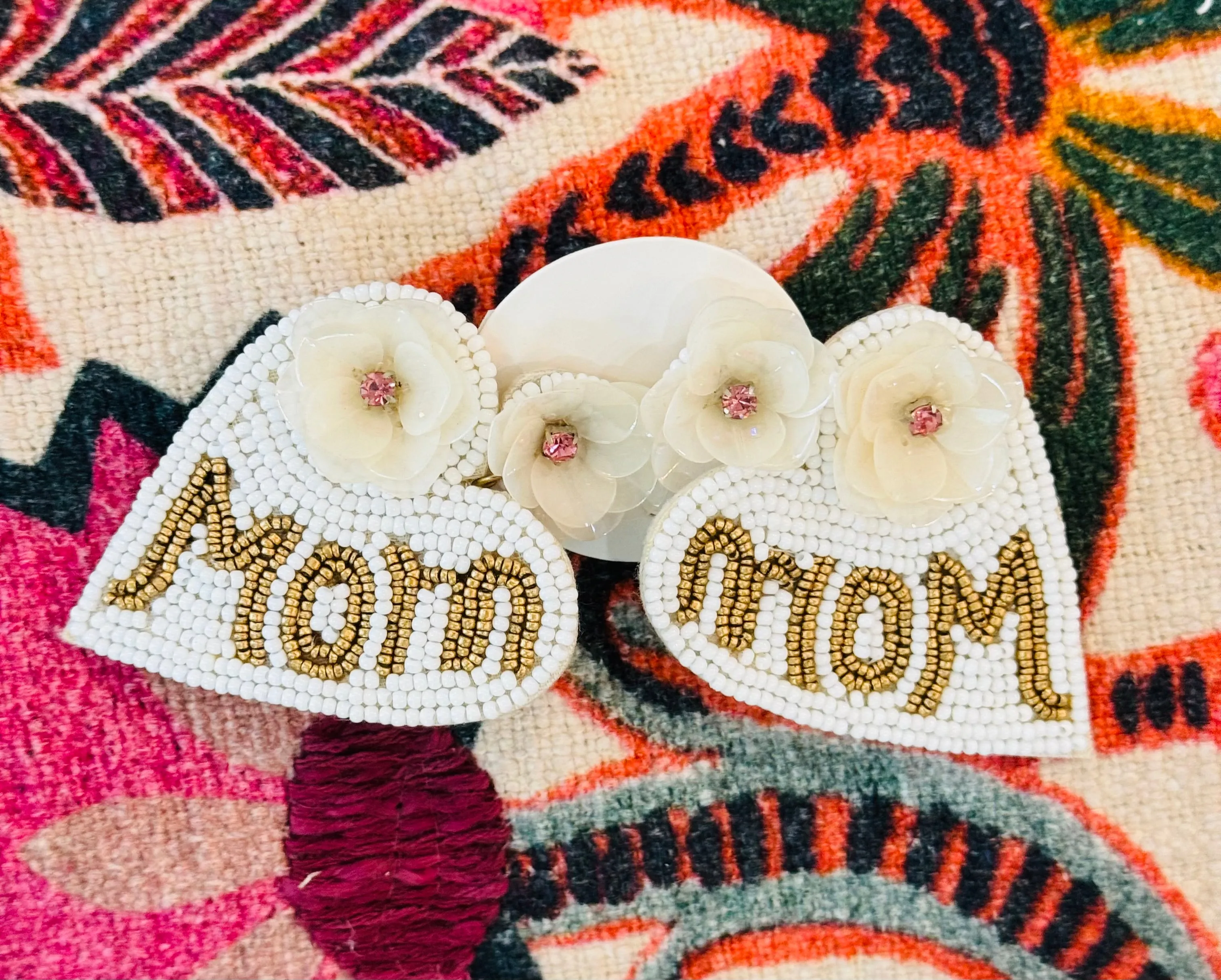 MOM HEART EARRINGS