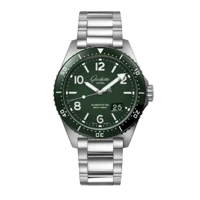 SeaQ Panorama Date Diver Watch