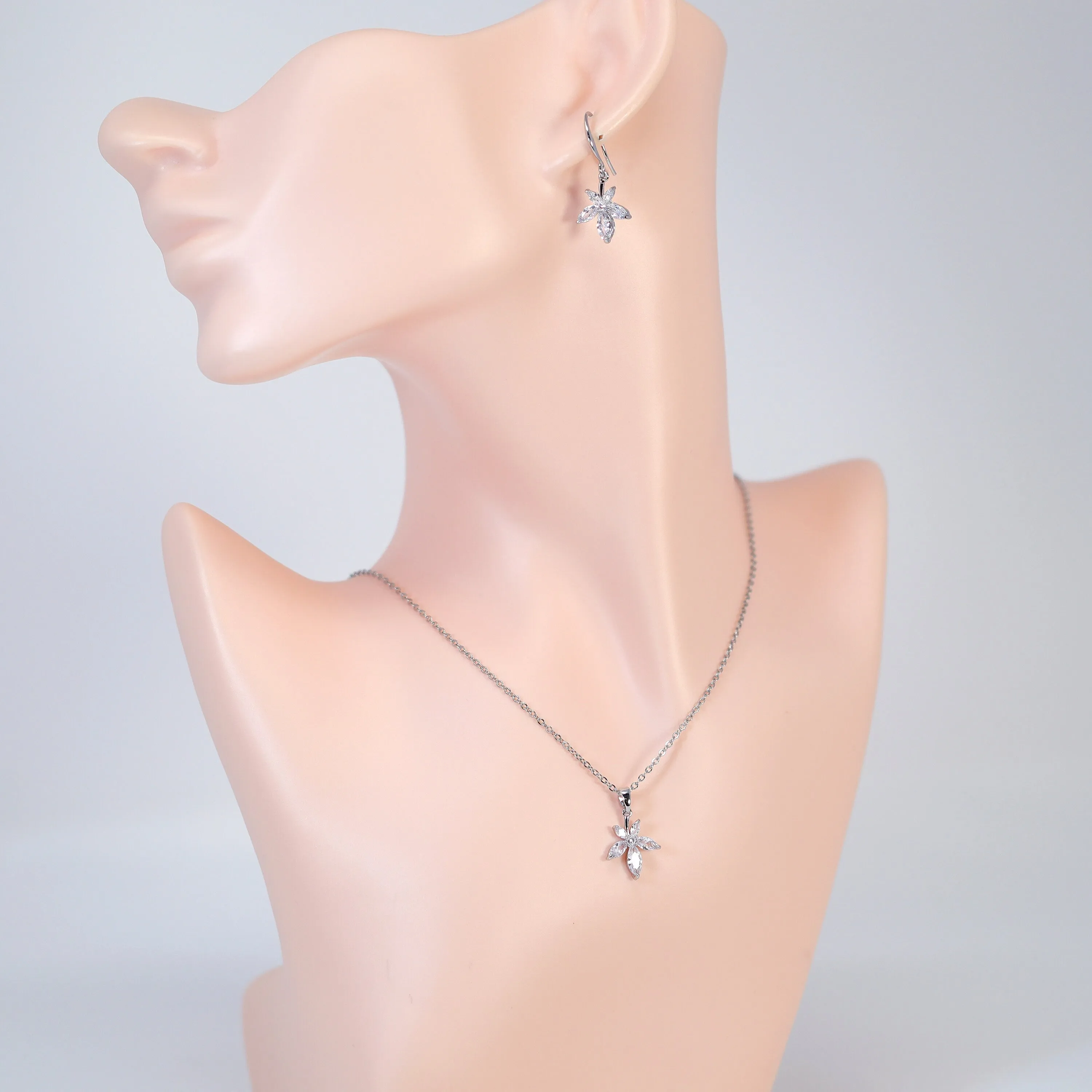 Swarovski Crystal Dainty Leaf Drop Necklace , Bridal Jewelry, Bridal Earrings And Necklace, Statement Earrings Cz, Necklace Set