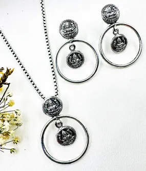 The Silver Lakshmi Pendant Set